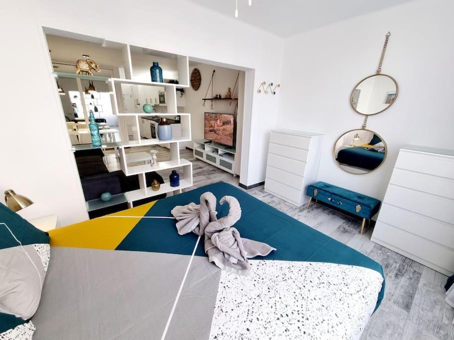 Apartamento Smeraldo 11 Playa Roca コスタ・テギセ エクステリア 写真